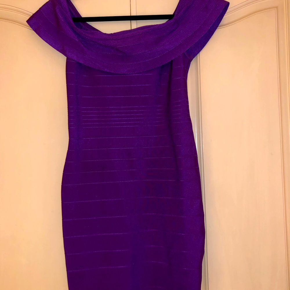 Sexy purple cocktail dress bandage fitting purple stunner!!💜